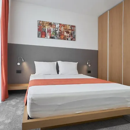 Adella Boutique - Free Secured Parking 4* 소피아
