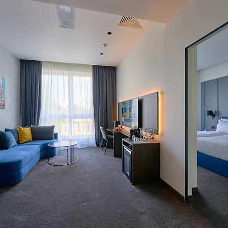 Adella Boutique - Free Secured Parking 4* 소피아