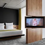 Adella Boutique - Free Secured Parking Sofia