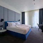 Adella Boutique - Free Secured Parking 4* Sofia
