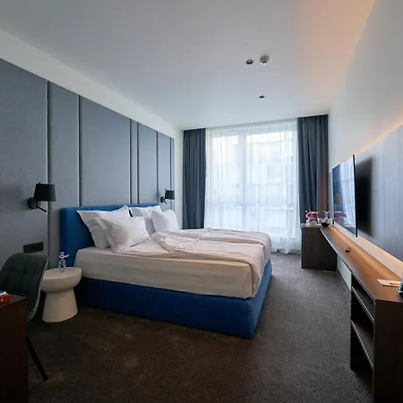 Hotel de apartamente Adella Boutique - Free Secured Parking