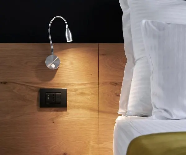 Aparthotel Adella Boutique - Free Secured Parking 4*