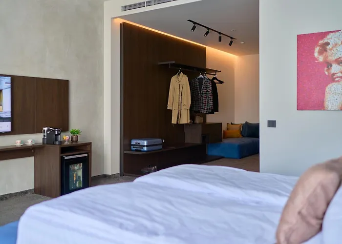 מלון דירות Adella Boutique - Free Secured Parking